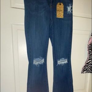 Vibrant M.I.U Jeans